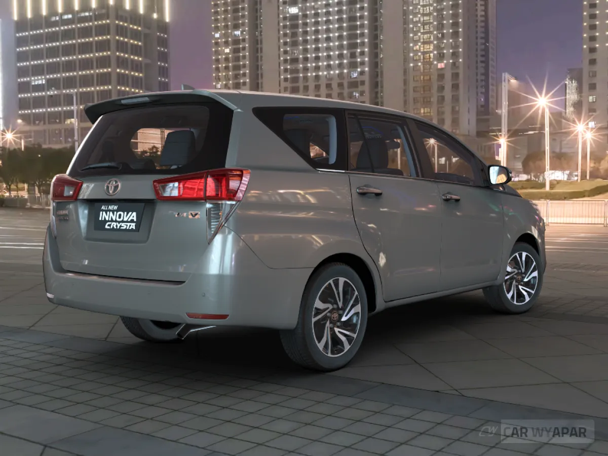 Toyota Innova Crysta ZX 8 Str